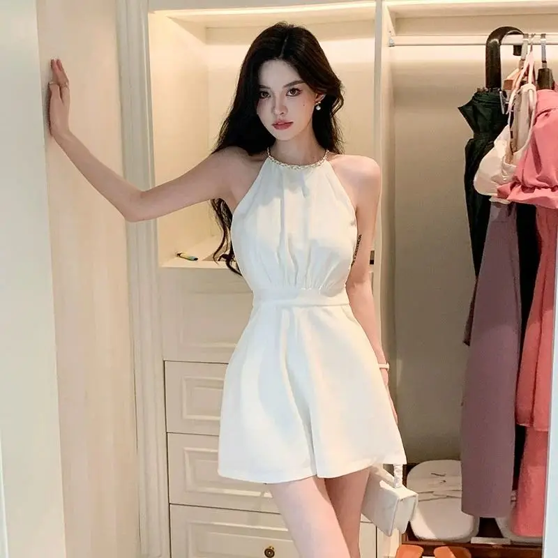 Cool White Woman Shorts Office - Summer Clothing Trends 2025 review and price